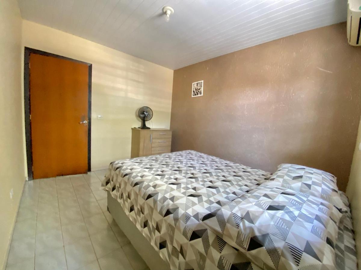 Casa Grande Com 2 Quartos E 1 Suite Foz do Iguaçu Eksteriør billede